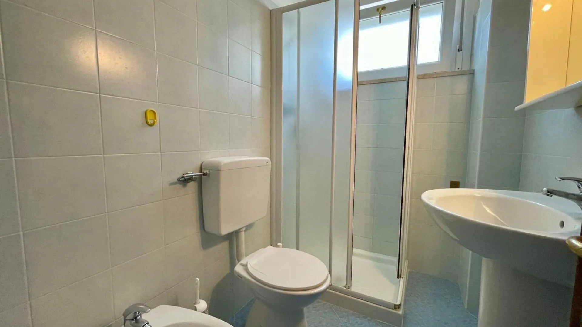 アパート ポルト・サンタ・マルゲリータ・ディ・カオルレSeaview Flat Just 70M From The Seaアパートメント